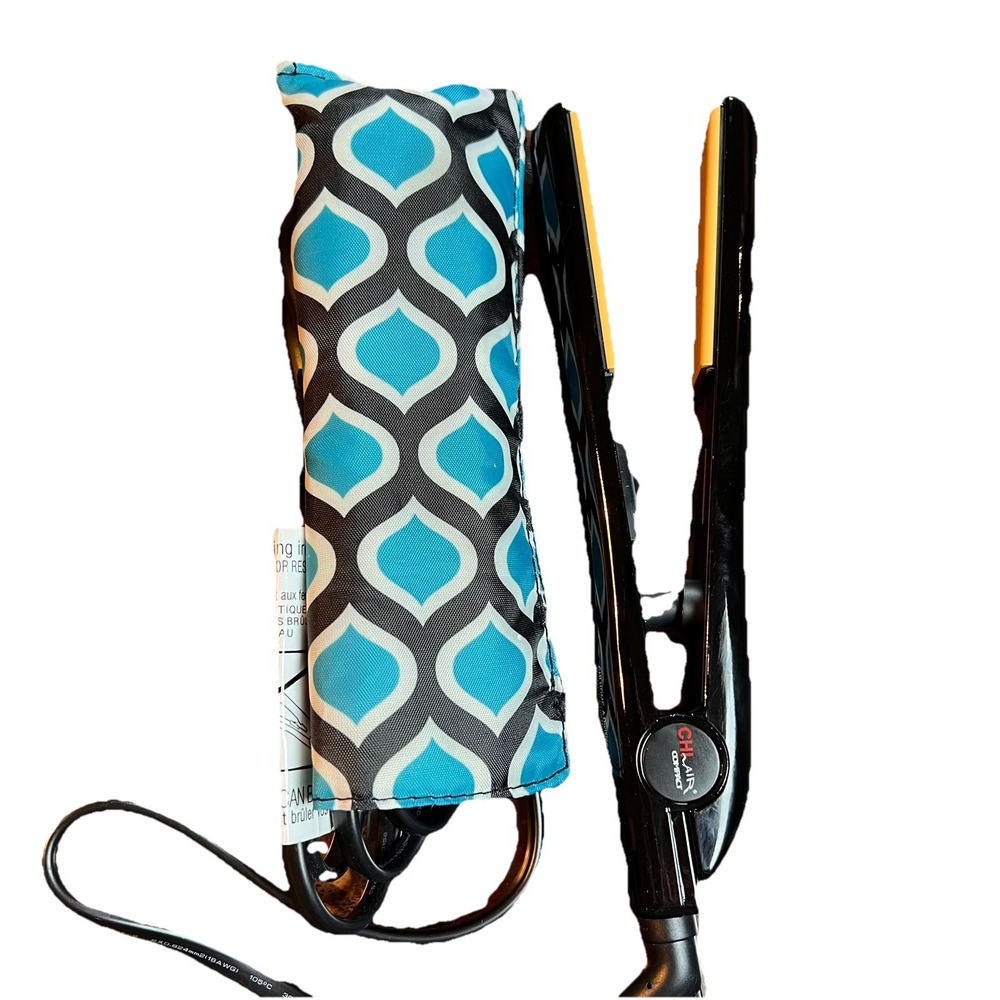 CHI Air Compact Ceramic Flat Iron 1 Inch Travel Straightener Black and Sleeve